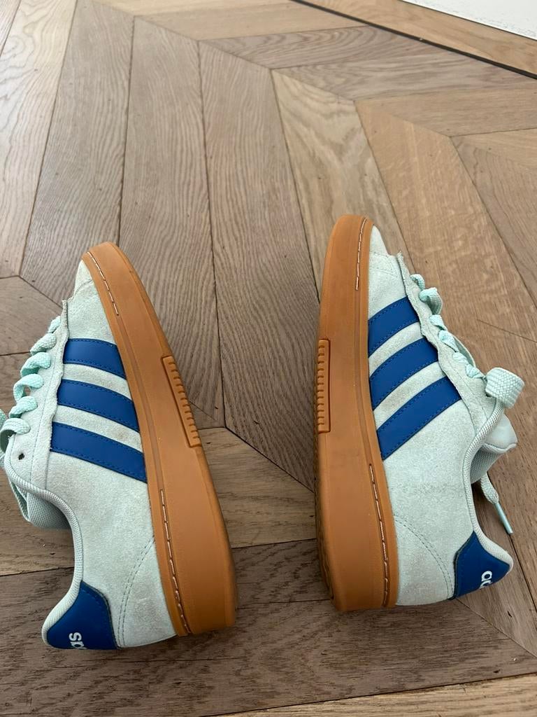 Adidas Campus mintgroen maat 39,5, Ophalen of Verzenden, Zo goed als nieuw, Groen, Sneakers of Gympen