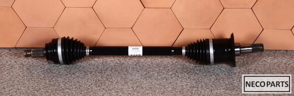 BMW F30 F31 F32 F33 F34 F36 AANDRIJFAS AANDRIJF AS 7637445, Gebruikt, -, -, Ophalen of Verzenden