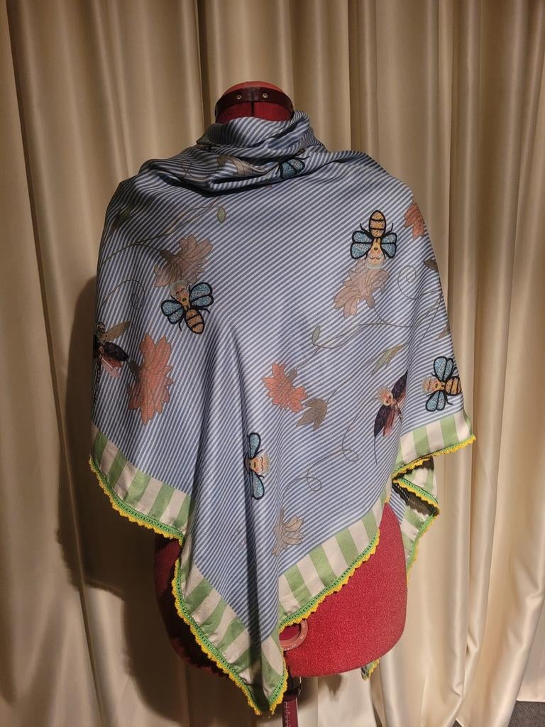 Gusto Mundo XL sjaal, blauw/ groen., Ophalen of Verzenden, Zo goed als nieuw, Maat 46/48 (XL) of groter, Sjaal