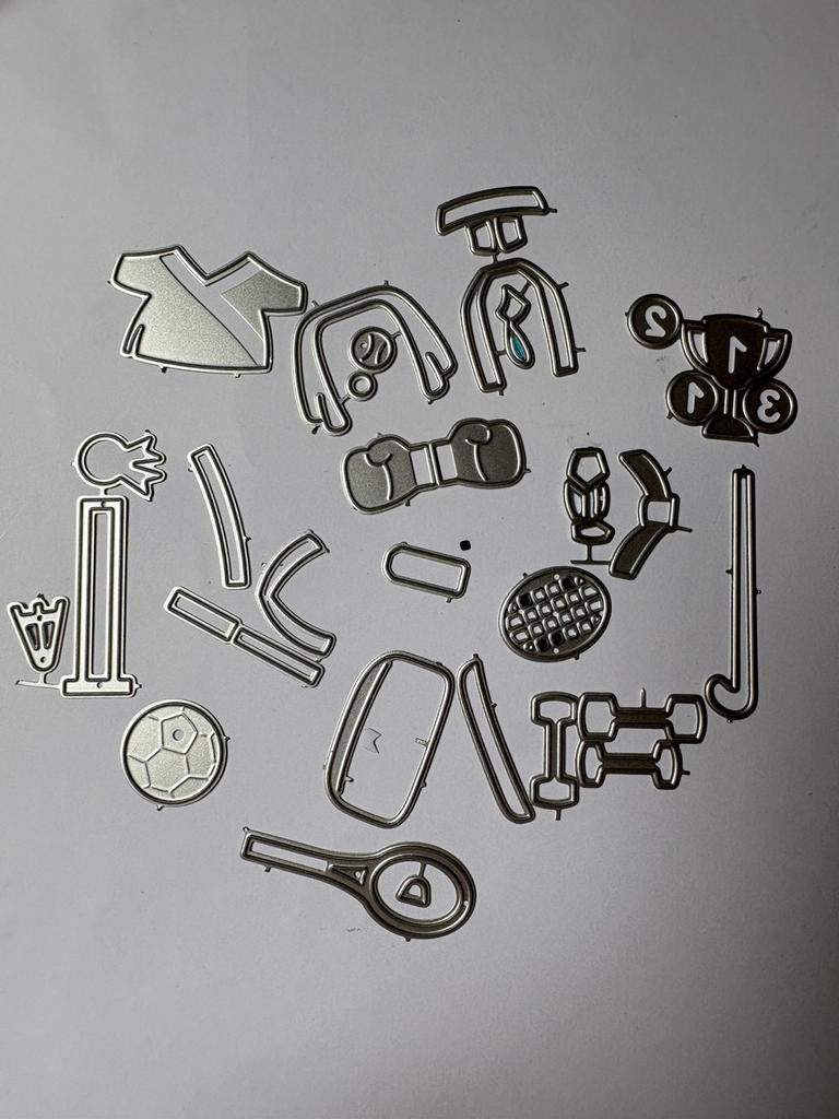 Snijmal accessoires set sport muizen, Ophalen of Verzenden, Zo goed als nieuw, Overige thema's, Pons of Mal