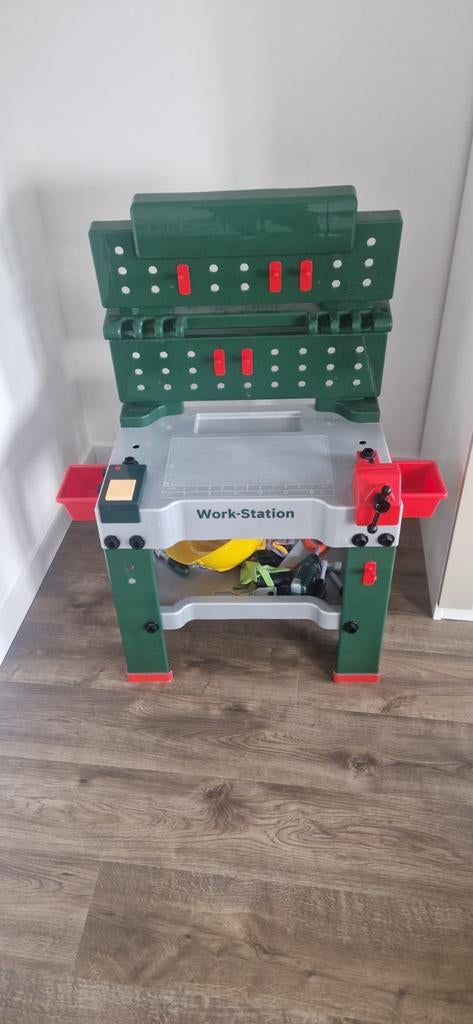 Bosch werkbank voor kinderen, Ophalen