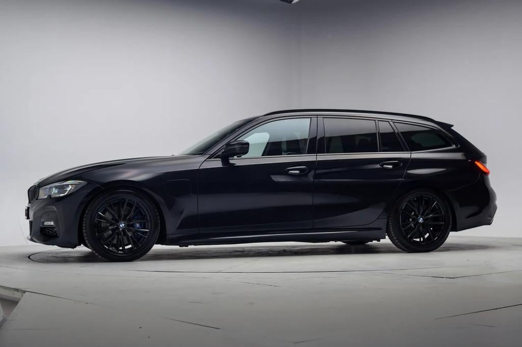 BMW 3-serie 320e M Sport High Executive [ Navi HiFi Leder Ca, Automaat, 1998 cc, 1800 kg, Gebruikt