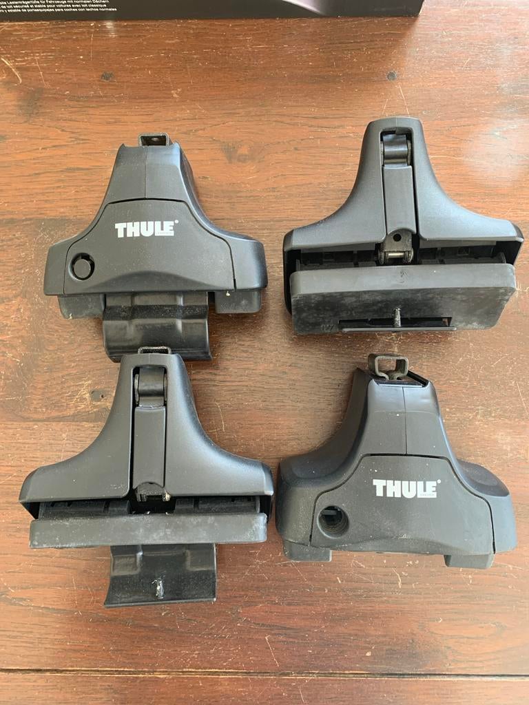 Thule dakdrager voetenset, Auto diversen, Ophalen of Verzenden, Gebruikt