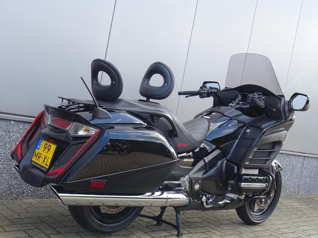 Honda GL 1800 BAGGER F6B (bj 2013) - foto 3