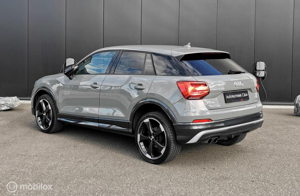 Audi Q2 2.0 TFSI QUATTRO S-LINE/190PK/S-TRONIC/SFEER/NAV/VOL, Auto's, Automaat, 1984 cc, Leder en Stof, Bedrijf