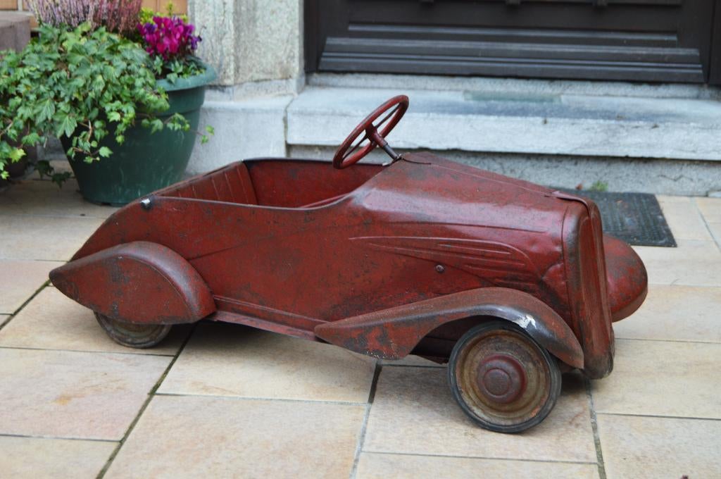 zeldzame trapauto pierre guy 1936 antiek speelgoed, Antiek en Kunst, Ophalen
