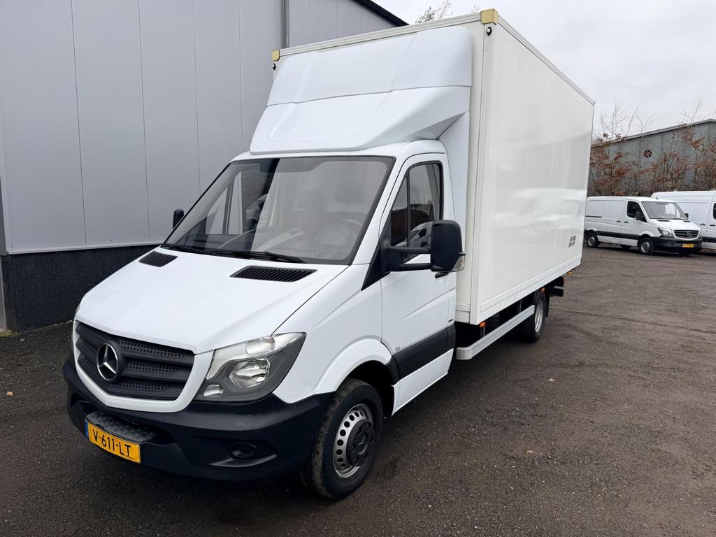 Mercedes-Benz Sprinter 516 CDI Euro 6 Bakwagen Trekhaak Meub, Auto's, Bestelauto's, 13 km/l, Achterwielaandrijving, Gebruikt, Euro 6