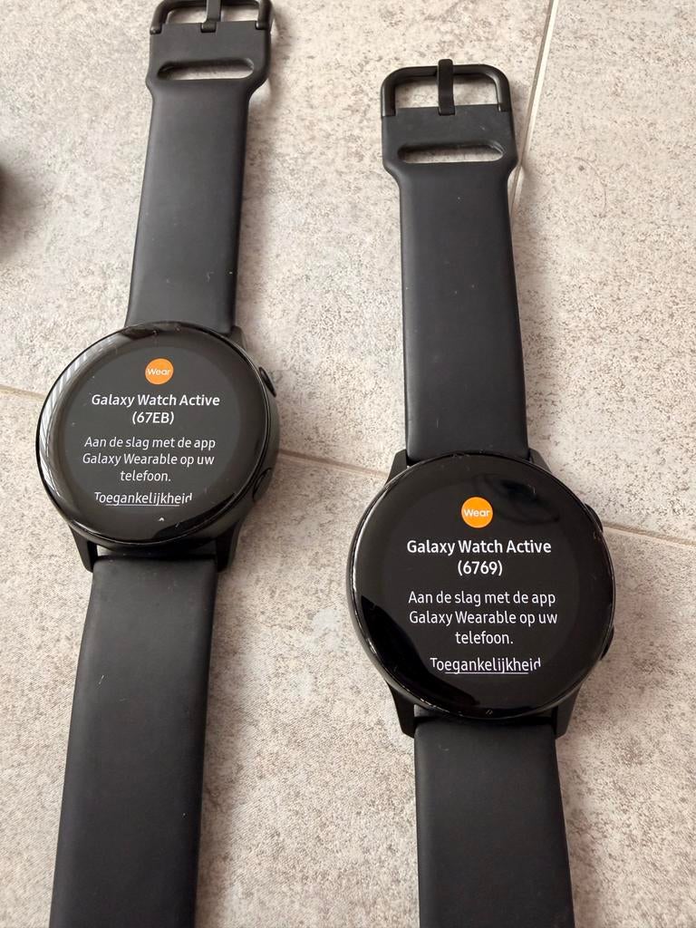 Samsung Galaxy Watch Active R500 - Zwart 2x, Ophalen, Gebruikt, Hartslag, Zwart
