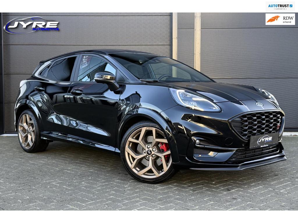 Ford Puma 1.5 ST-X Gold Edition 200 PK, Performance Pack, Fu, Voorwielaandrijving, 1263 kg, 15 km/l, Zwart