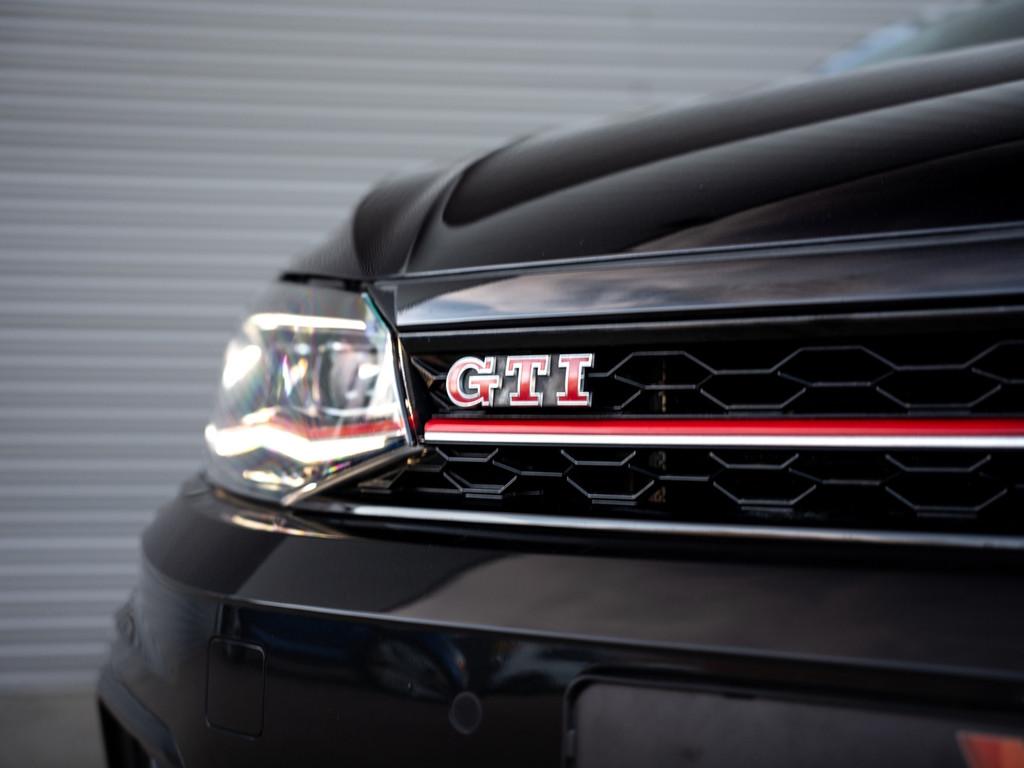 Volkswagen Polo 2.0 TSI GTI Virtual Camera Navi Beats Cruise, Stof, Gebruikt, Zwart, 1984 cc