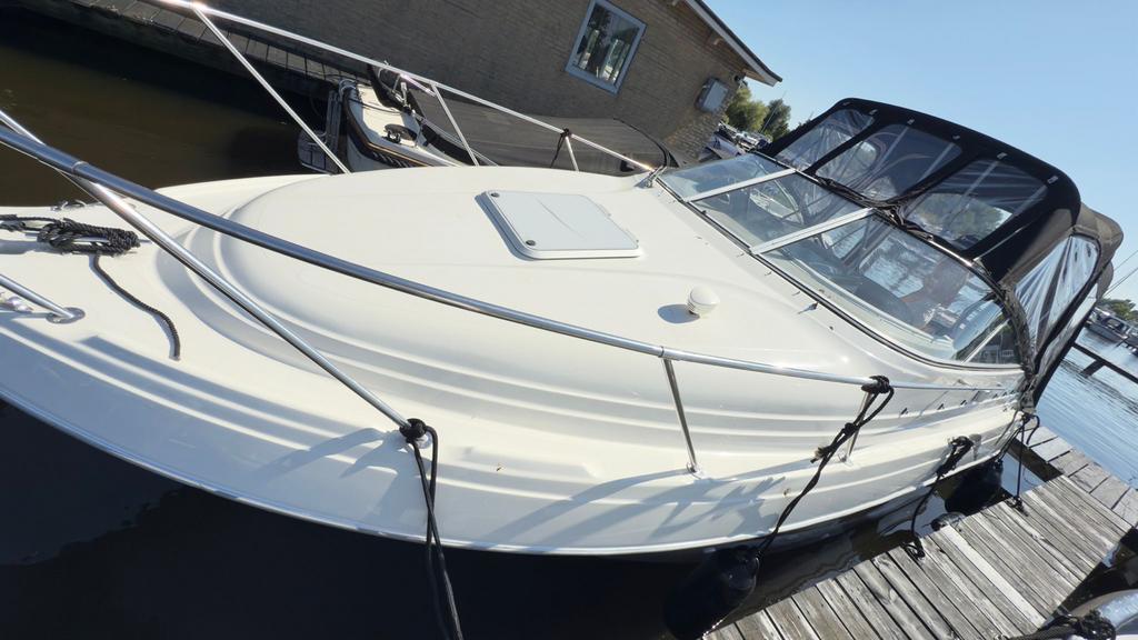 Motorboot met kajuit, Watersport en Boten, Motorboten en Motorjachten, Gebruikt, 50 pk of meer, Ophalen of Verzenden, 6 tot 9 meter