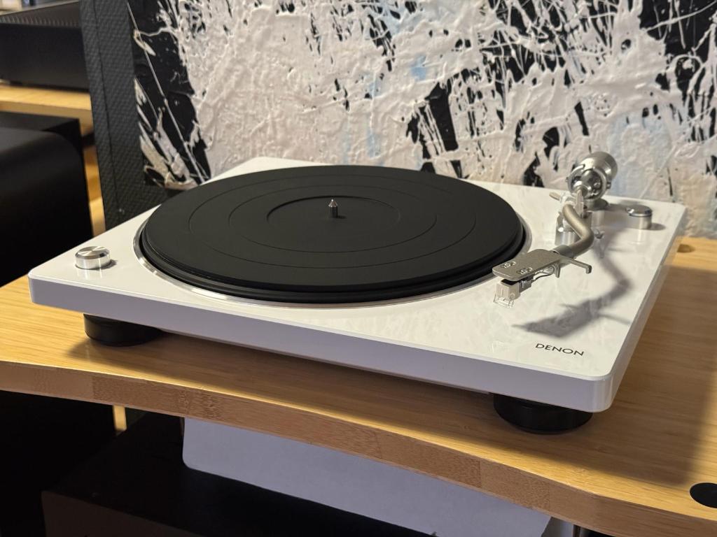 Denon DP-400 B-stock model, Ophalen of Verzenden, Nieuw, Platenspeler, Overige merken