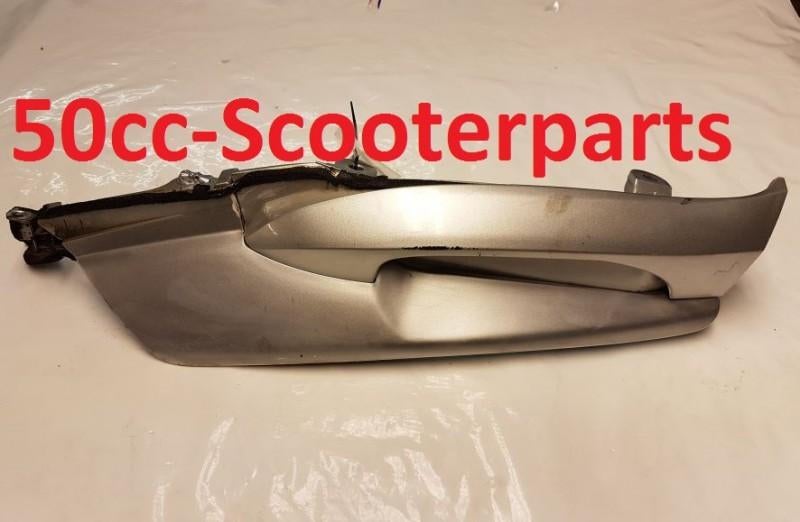 Handvat Lh Achter Suzuki Burgman 400 46230-14Fb0-Yd8 Gebruik, Ophalen of Verzenden, -, -, -