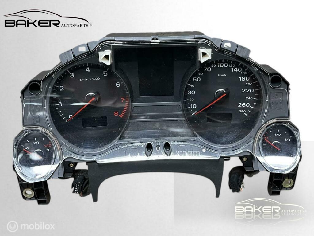 Tellerklok Audi A8 D3 3.7 quattro ('02-'10) 4E0920900J, Audi, Gebruikt, Audi, Ophalen of Verzenden