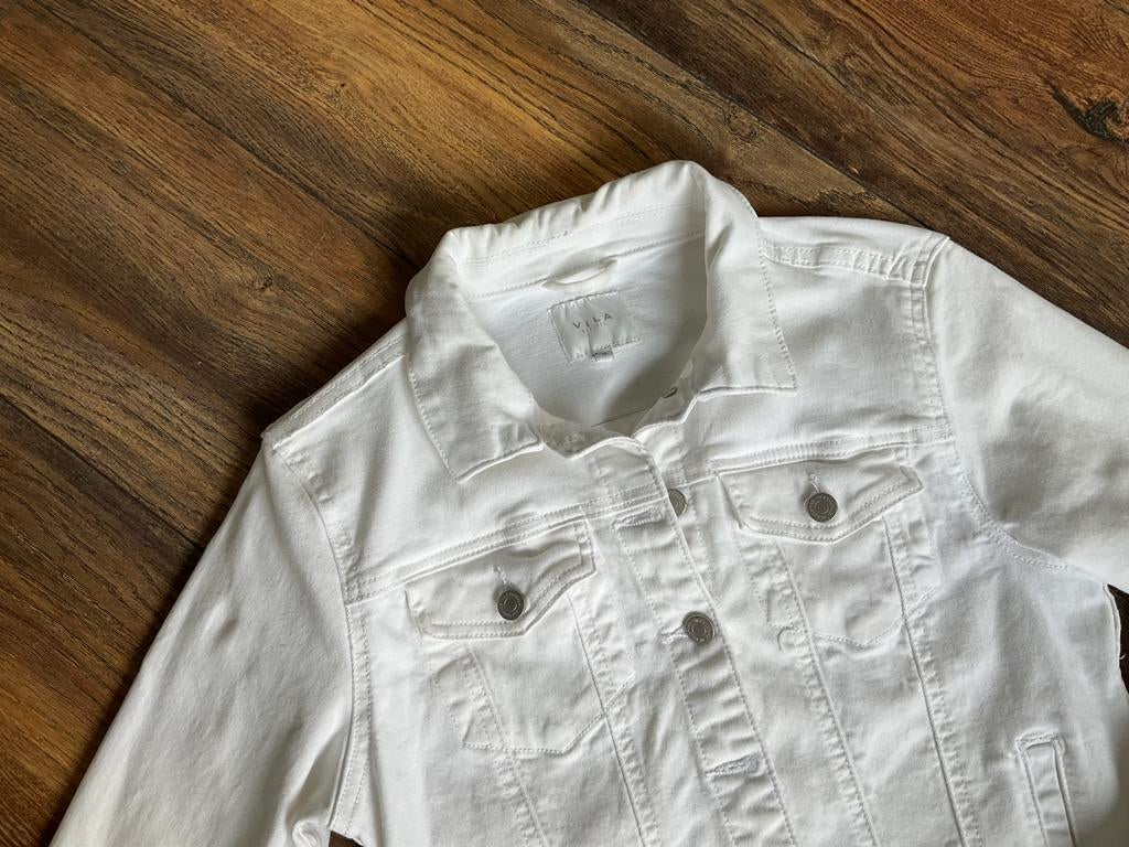 Spijkerjack, jasje, wit, katoen met stretch, Vila, maat M, Ophalen, Zo goed als nieuw, Maat 38/40 (M), Wit