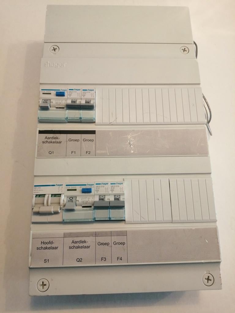 Hager 1 fase groepenkast hfd. Schak.40A. 2x ALS+2x2 gr., Ophalen of Verzenden, Overige typen