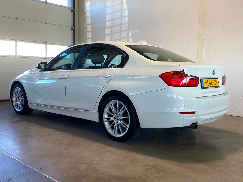 BMW 3-serie 316i, Auto's, BMW, 1360 kg, Euro 5, Gebruikt, 4 cilinders