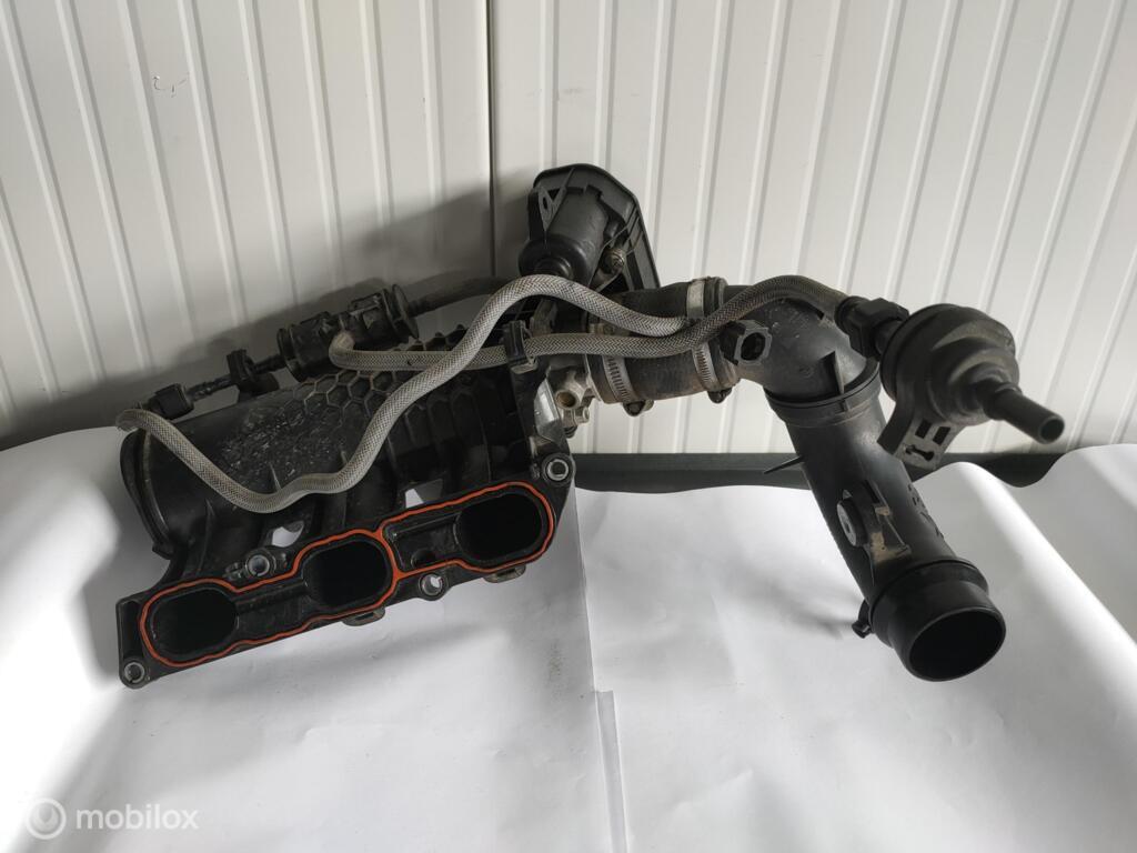 Inlaatspruitstuk -2.2331 PA6GF35- AO092025, Gebruikt, Ophalen of Verzenden