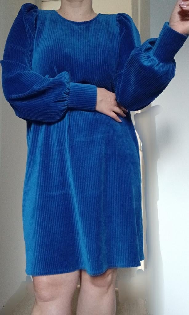 Pulz Jeans kobaltblauw geribd jurk L pofmouw balloon mouw, Pulz, Maat 42/44 (L), Zo goed als nieuw, Knielengte