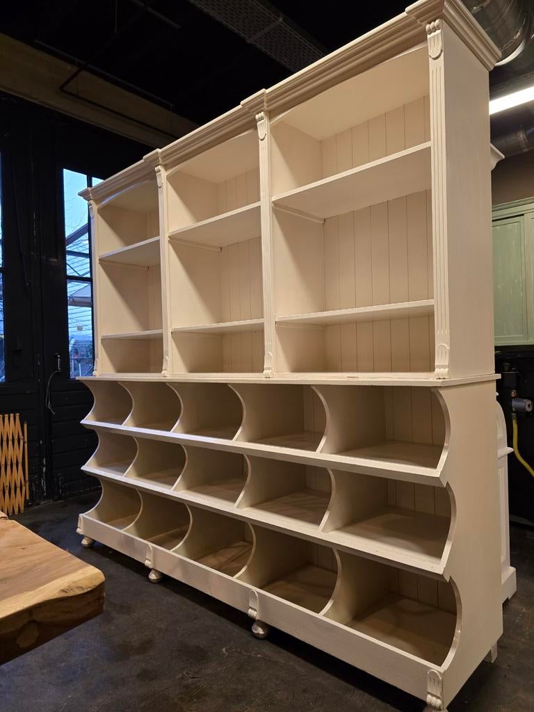 Grote grutterskast | buffetkast | bakkerskast winkelkast wit, Gebruikt, Grutterskast, 200 cm of meer, Niet te achterhalen