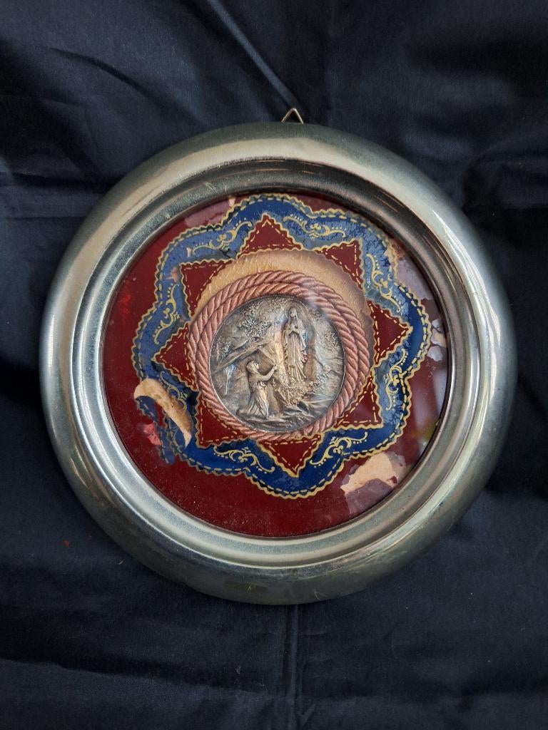 Vintage Lijst Plaquette van onze Lieve Vrouw Lourdes, Antiek en Kunst, Ophalen