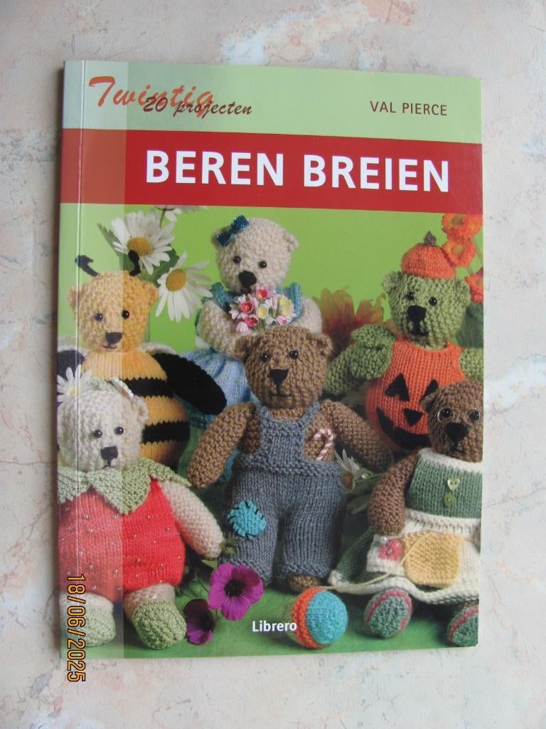 NIEUWSTAAT 20 projecten BEREN BREIEN Val PIERCE beer knuffel, Boeken, Breien en Haken, Ophalen of Verzenden, Zo goed als nieuw