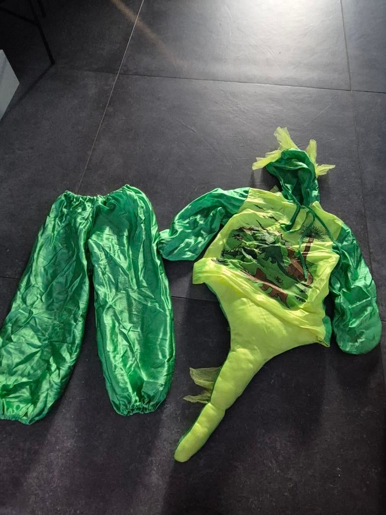 Groen Dino Kostuum Maat 122-128, Ophalen, 122 t/m 128, Jongen of Meisje