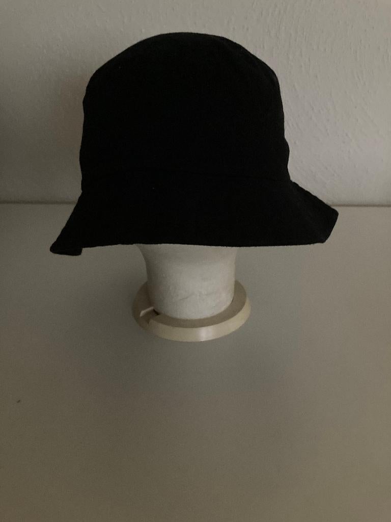 Regenhoedje  zwart maat 58, Kleding | Dames, Hoeden en Petten, Ophalen of Verzenden, Zo goed als nieuw, One size fits all, Hoed