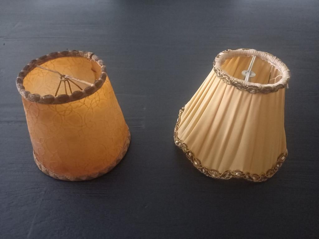 Nog 1! Zweeds klein klem- lampenkapje jaren 50-60 ., Huis en Inrichting, Lampen | Lampenkappen, Gebruikt, Bruin, Ophalen of Verzenden