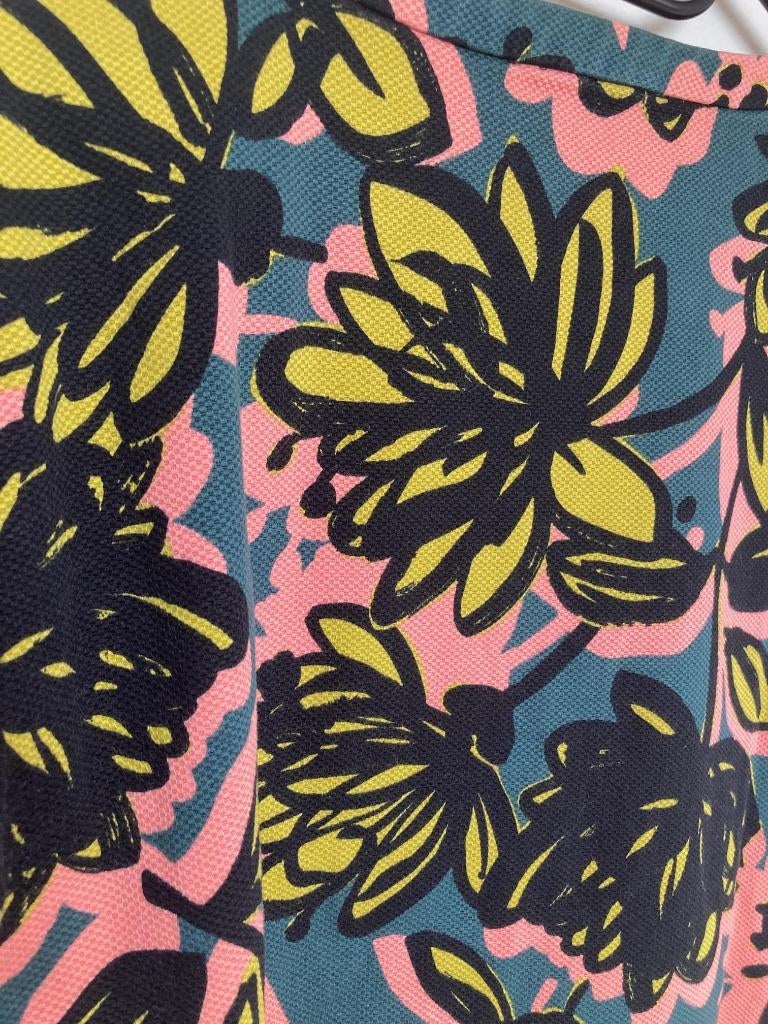 Weekend MaxMara kleurrijke jurk rechtvallend bloemen maat M, Maat 38/40 (M), Info@marcolin.com, Max Mara, Ophalen of Verzenden