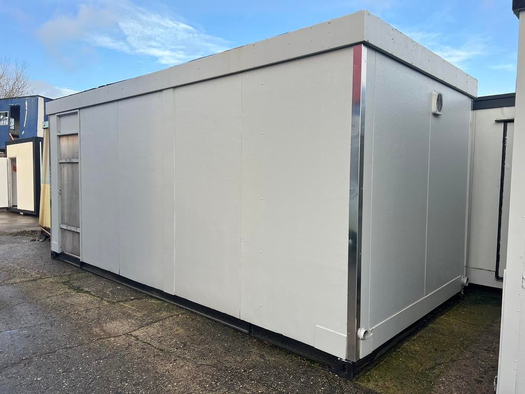 Toiletunit / sanitair unit, Ophalen