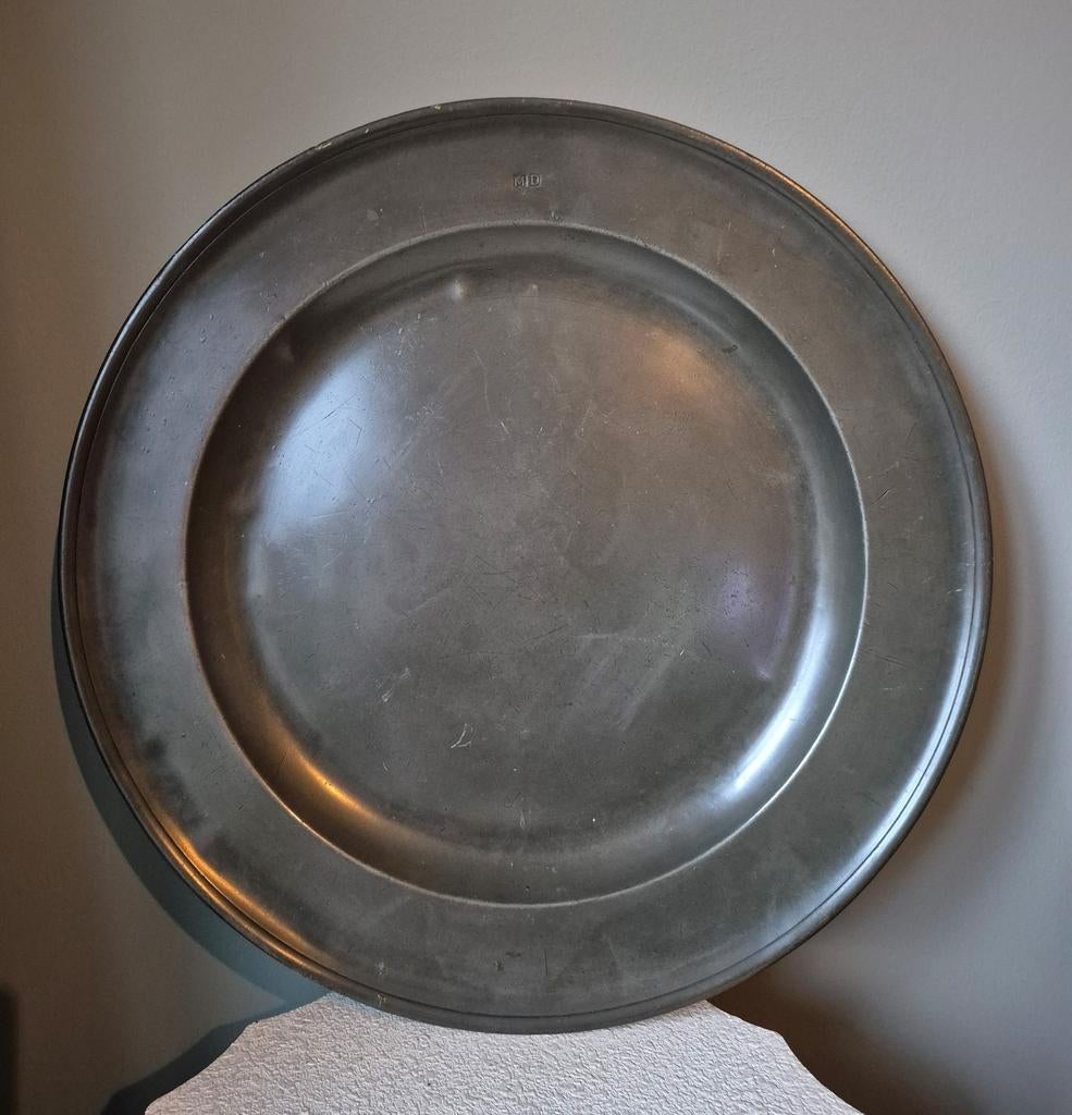 Zeer oud antiek Tinnen bord 46 CM, Antiek en Kunst, Antiek | Tin, Ophalen of Verzenden