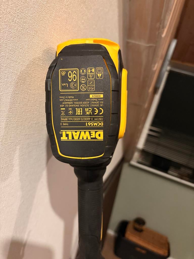 DEWALT DCM561 Accu Grastrimmer - Zo goed als nieuw!, Ophalen, Gebruikt, 30 tot 50 cm, Accu