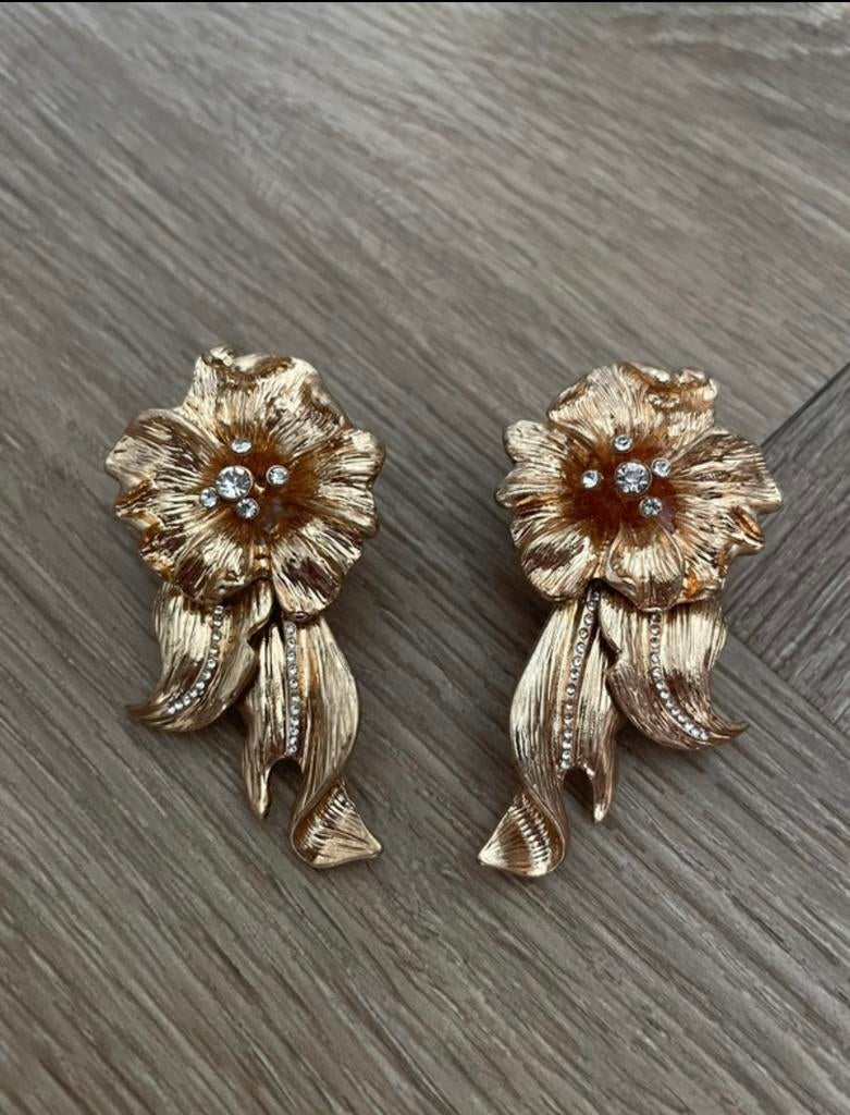 Oorbellen, Overige materialen, Ophalen of Verzenden, Zo goed als nieuw, Knopjes of Stekers