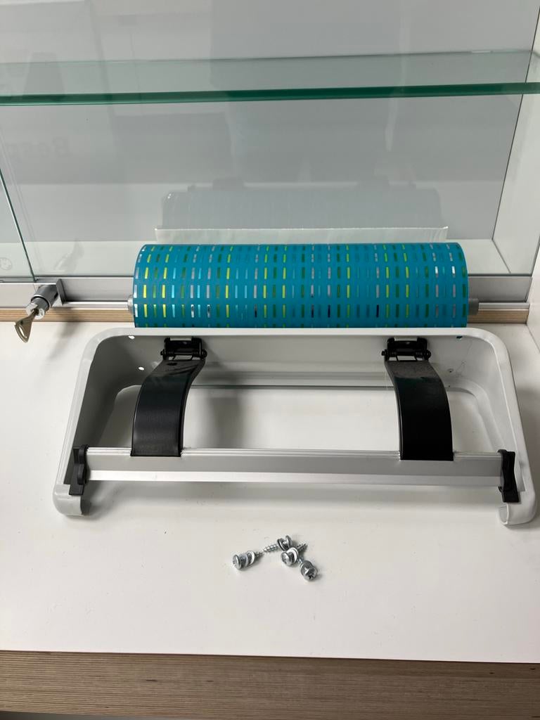 Cadeaupapier houder met rol 30 cm breed, Ophalen