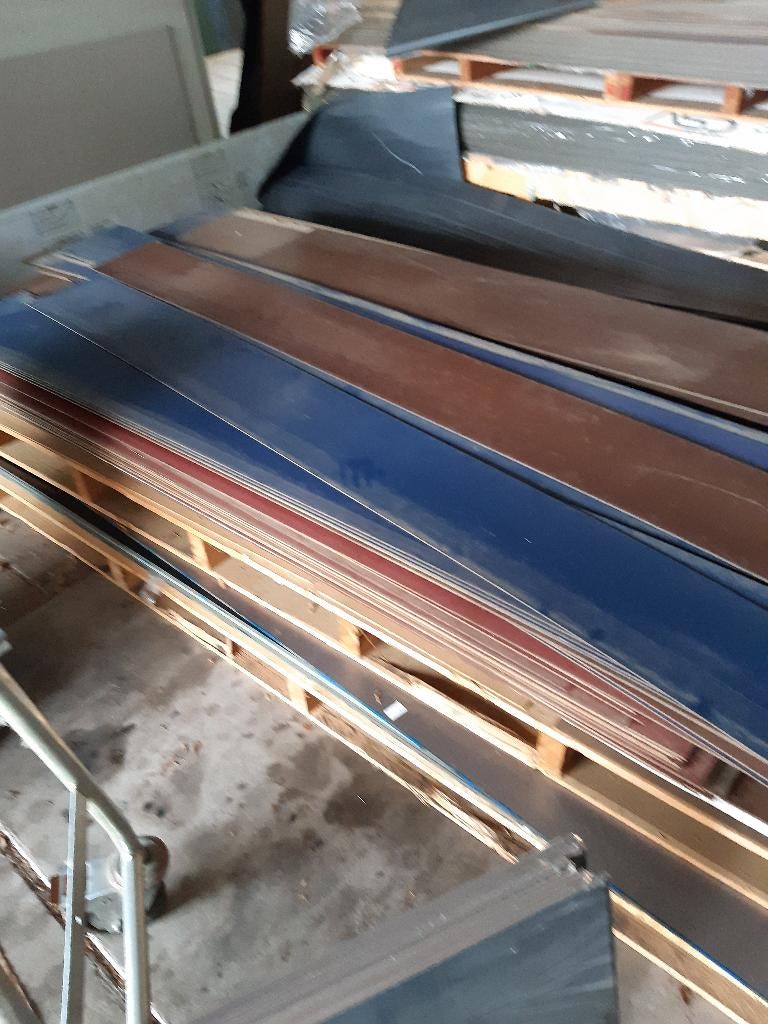 Borders trespa 3 mm in tuin buigen teuge div kleur en maten, Ophalen, Kunststof, 100 tot 200 cm, Nieuw