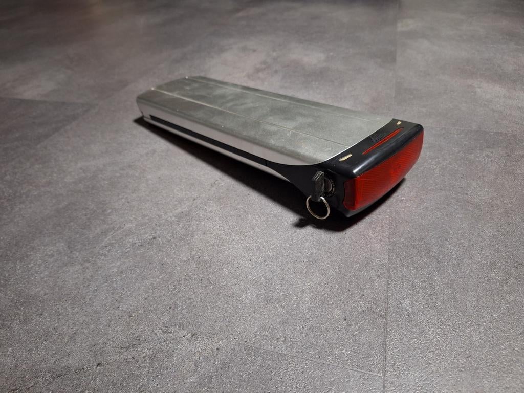 Accu Multicycle 4-pins, 33 Volt, (gereviseerde), Ophalen of Verzenden, Zo goed als nieuw