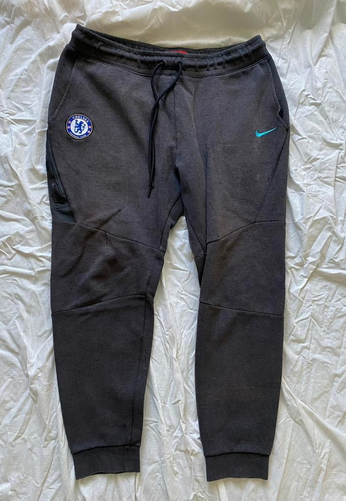 Nike Tech Fleecebroek Chelsea, Ophalen of Verzenden, Voetbal, Gedragen, Maat 48/50 (M)