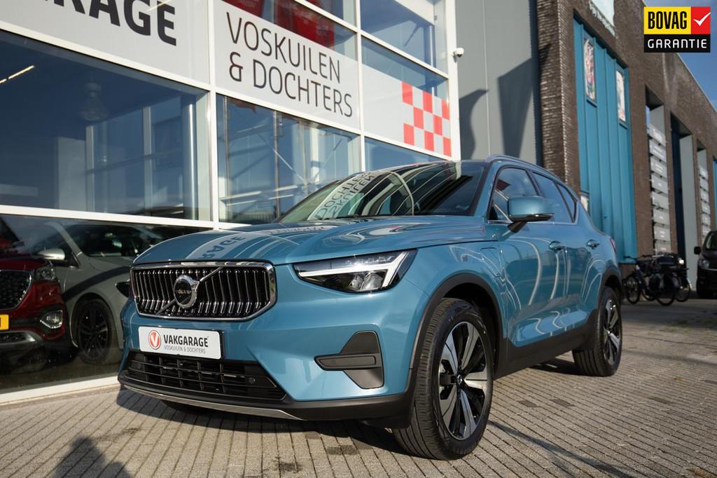 Volvo XC40 1.5 T5 Plug-in hybrid Plus Bright |Stuur en Stoel, 12 maanden, Blauw, Bedrijf, 3 cilinders