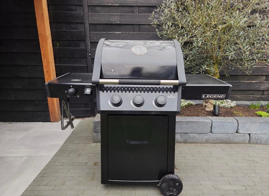 Napoleon Legend gasbarbecue nieuwstaat!, Tuin en Terras, Ophalen, Zo goed als nieuw