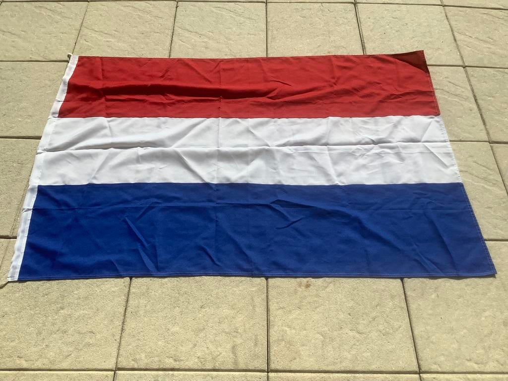 Nette Nederlandse vlag, Ophalen of Verzenden, Zo goed als nieuw