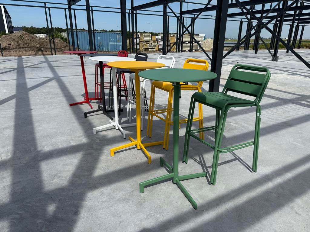 Bar krukken & tafels, Ophalen, 5 krukken of meer, Met voetsteun, Nieuw