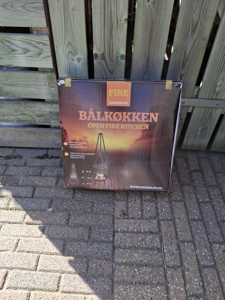 BBQ, Ophalen, Nieuw