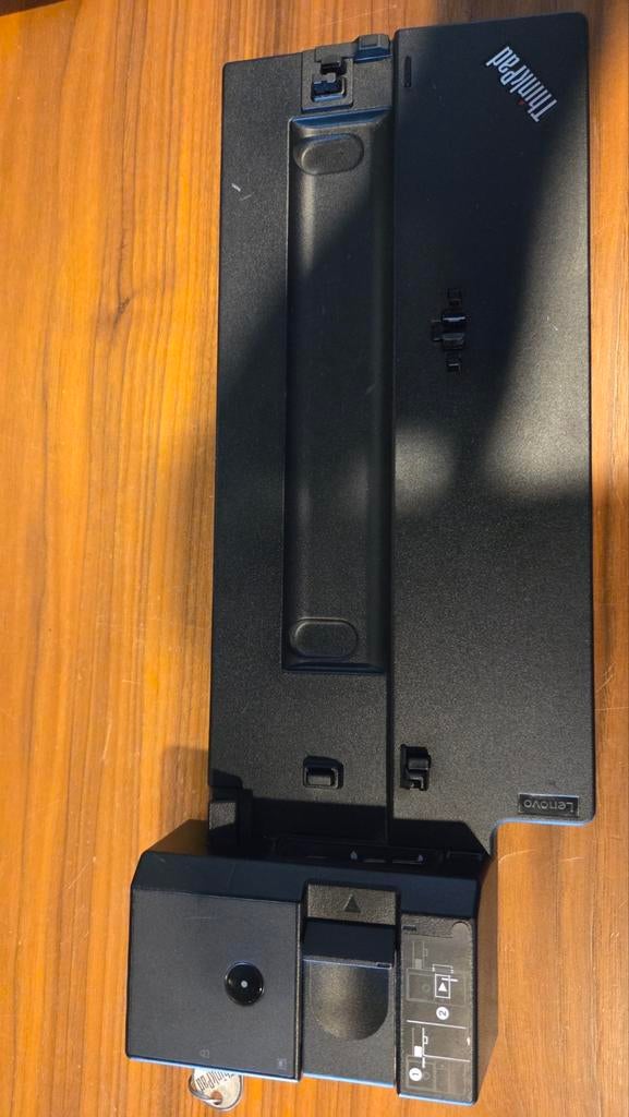 Lenovo Pro Docking Station 40AH met sleutels en 90W, Lenovo ThinkPad, Ophalen of Verzenden, Docking station, Gebruikt
