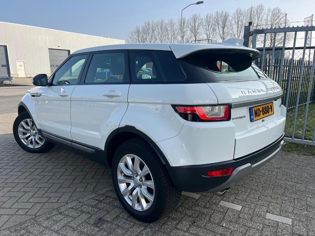 Land Rover Range Rover Evoque 2.0 TD4 Dynamic 2017 N.A.P, Automaat, 2000 kg, Wit, Bedrijf