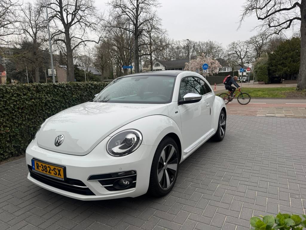 VW Beetle 1.4 TSI Allstar Aut ‘17 Wit Pano-dak 60000 km, 1263 kg, 4 cilinders, 150 pk, 4 stoelen