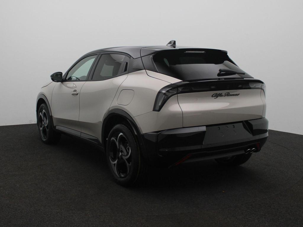 Alfa Romeo Junior 1.2 Turbo Ibrida Ti | Navigatie | Camera |, 145 pk, Stof, 1280 kg, Euro 6