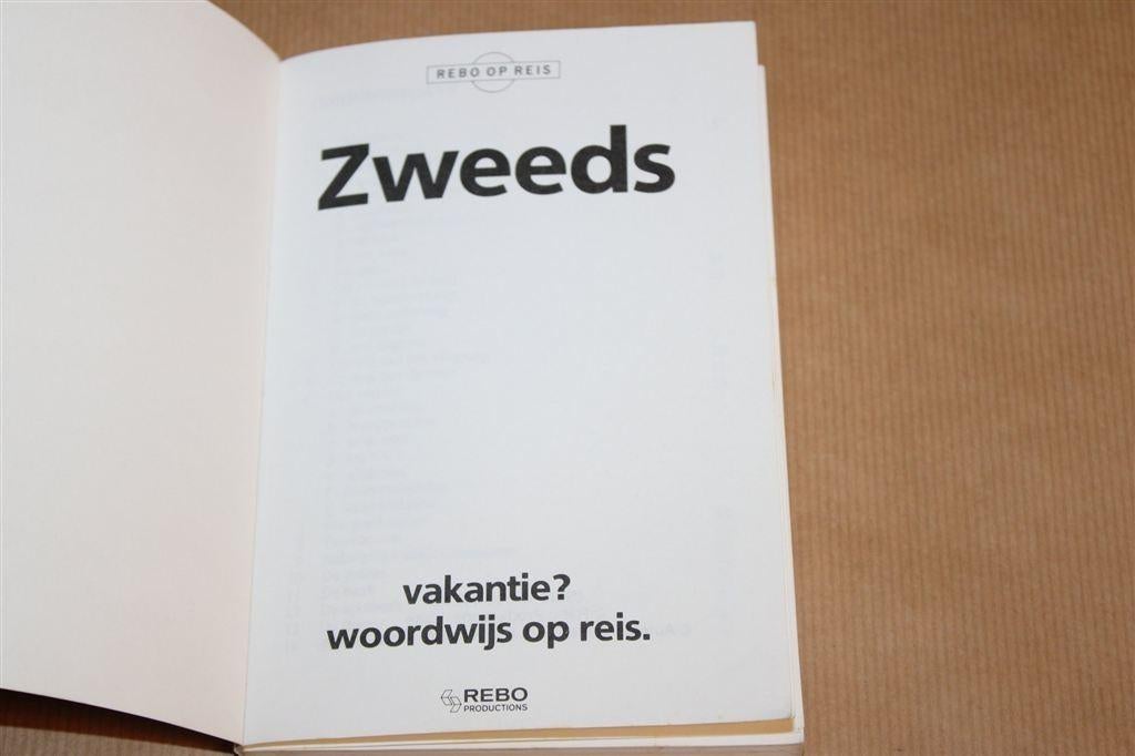 Zweeds — Rebo Op Reis Taalgids Conversatiegids, Boeken, Europa, Ophalen of Verzenden, Reisgids of -boek, Gelezen