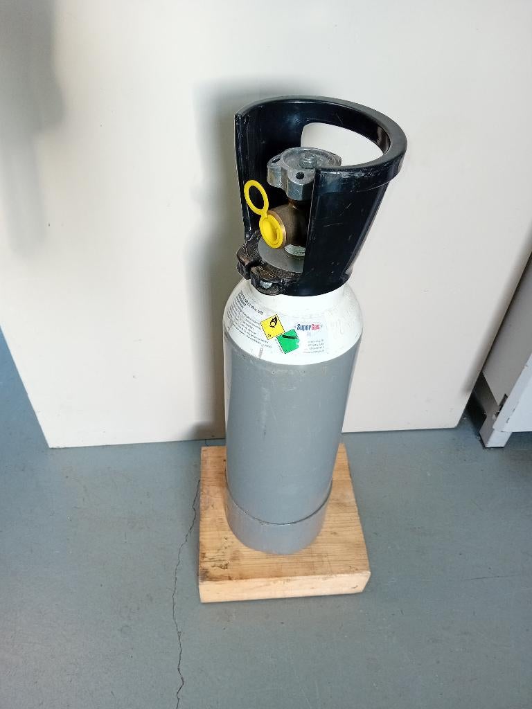 Lassen Gevuld Zuurstofcilinder 5 liter Supergas HWTS €175,00, Ophalen, Nieuw, Minder dan 150 ampère, Overige typen