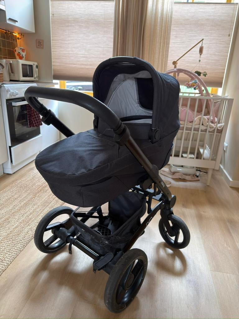 Mutsy Nio Kinderwagen, Maxi cosi Adapters en buggy, Ophalen, Gebruikt, Combiwagen, Mutsy